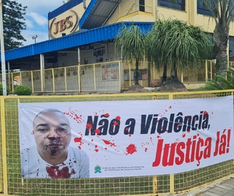 Protesto contra violência reúne lideranças sindicais e trabalhadores na Seara-JBS de Forquilhinha nesta quinta-feira, 16 de janeiro