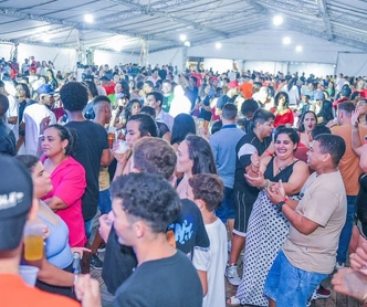 8º Natal da Alimentação acontece neste sábado,14 de dezembro.Na ocasião será  realizada a posse festiva da nova direção do Sindicato