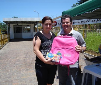 Direção do Sindicato entrega brindes aos associados