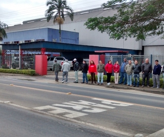 Patronal sinaliza nova proposta e trabalhadores do arroz fazem Assembleia